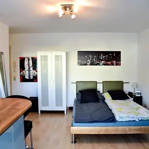 Apartment Mit Grossem Balkon Im Belgischen Viertel, Köln