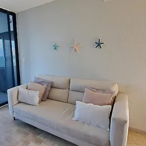 Beachfront 417 Apartamento Cancún