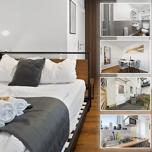 Apartment Modernes Am Rhein In Ruhiger Lage, Köln